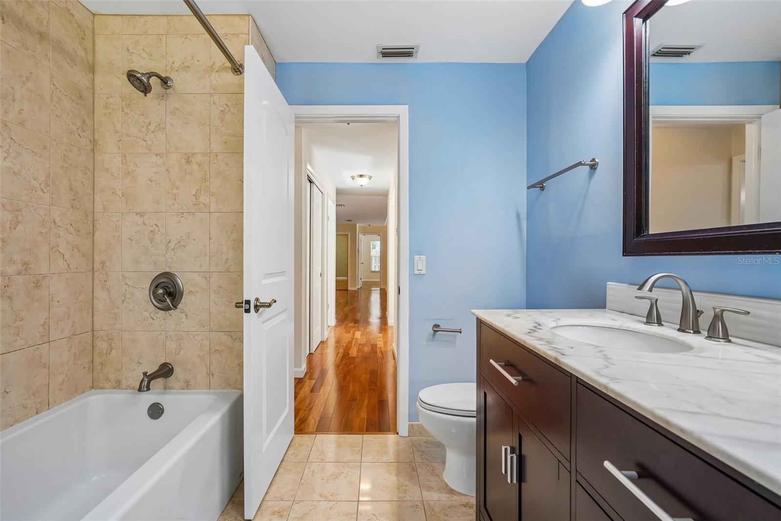 WESTLAKE VILLAGE SEC II - Residential