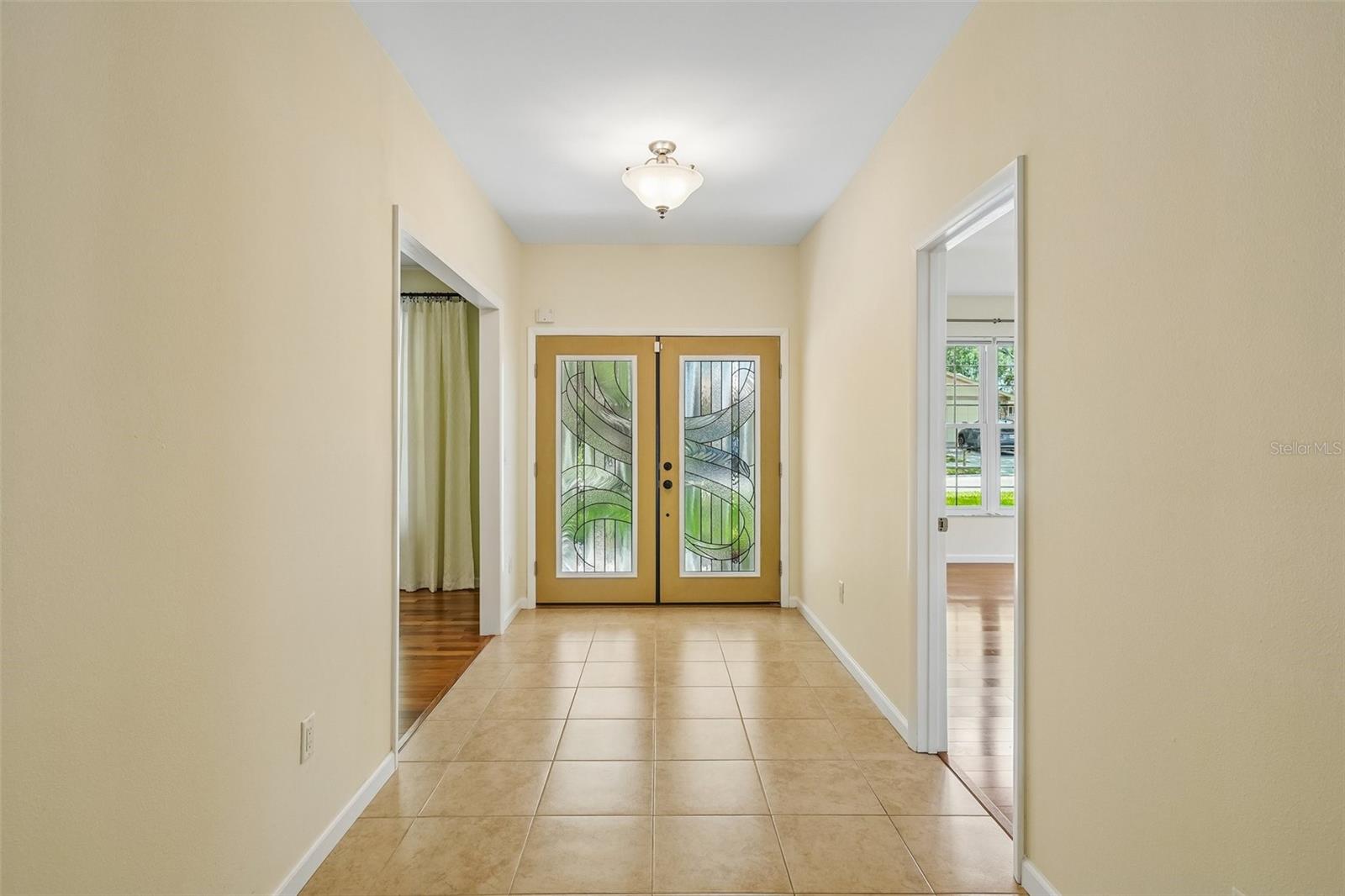 WESTLAKE VILLAGE SEC II - Residential