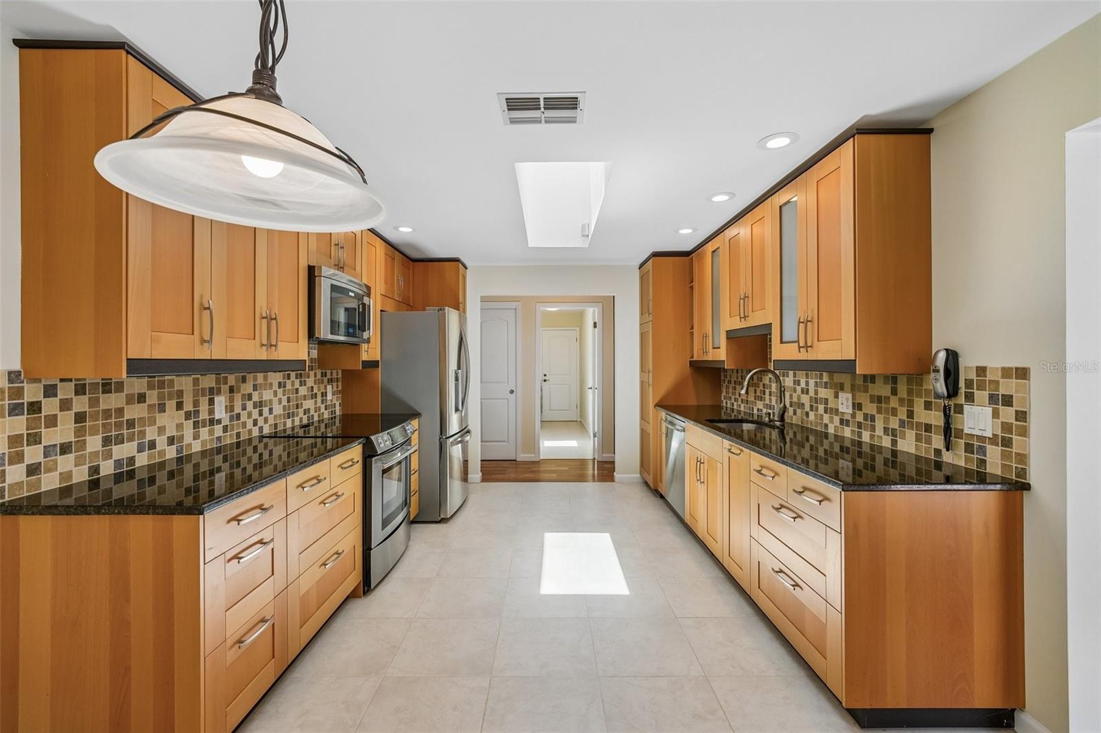 WESTLAKE VILLAGE SEC II - Residential