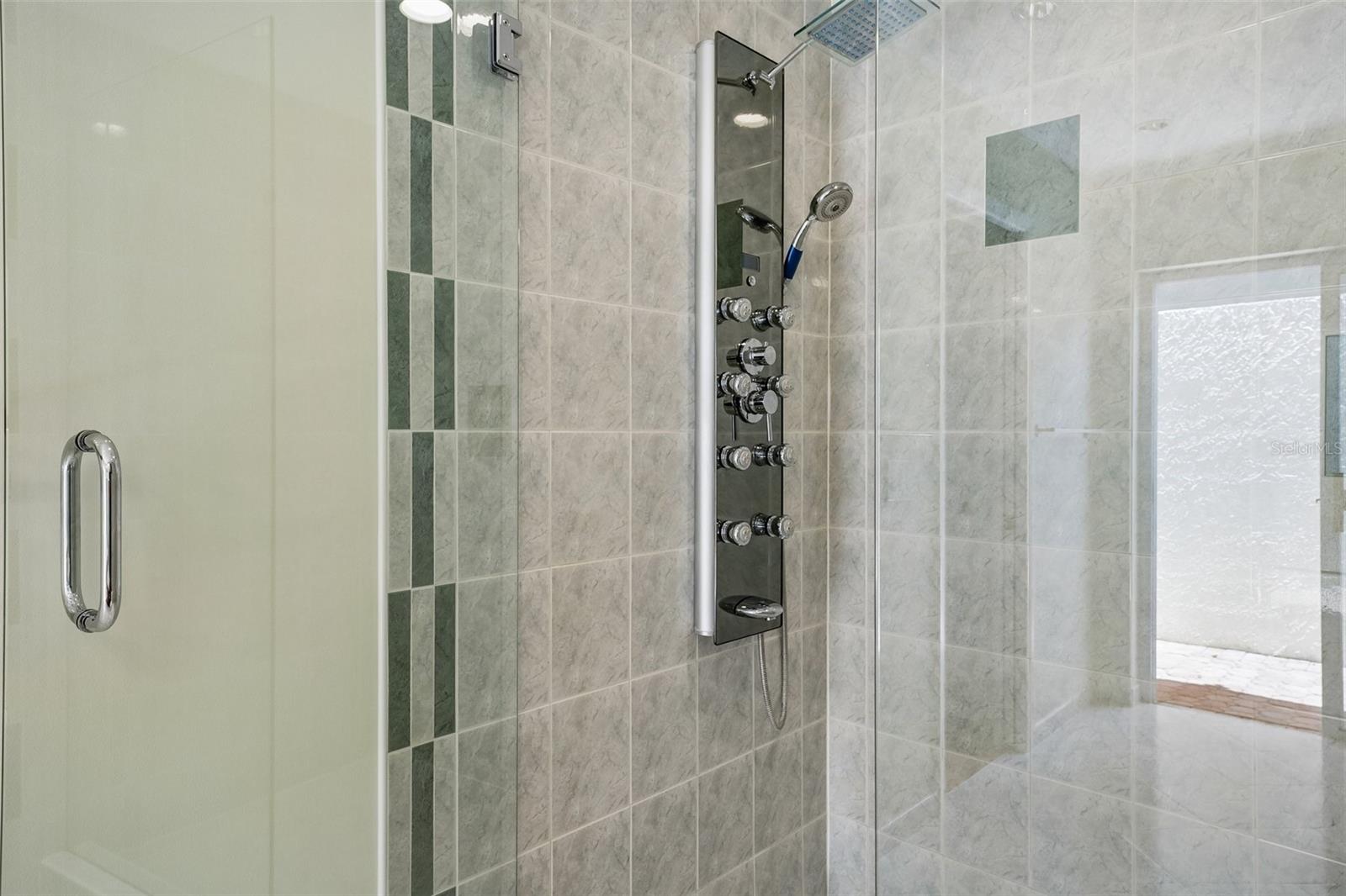 WESTLAKE VILLAGE SEC II - Residential