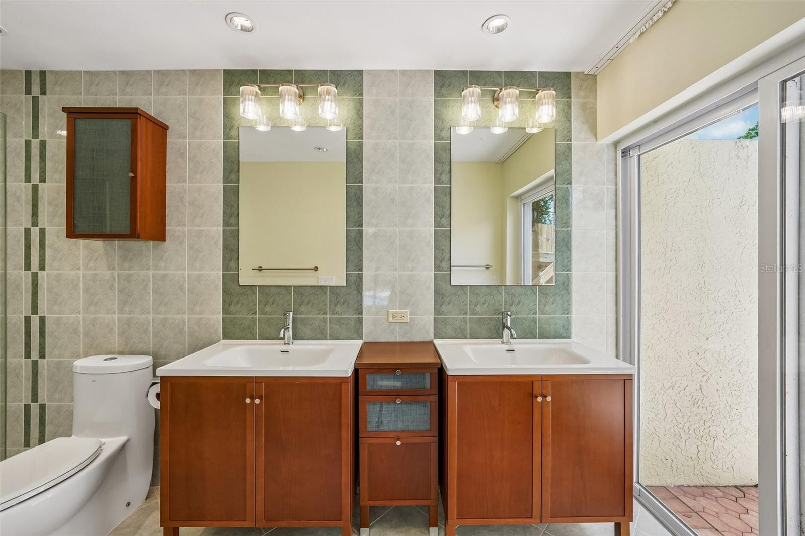 WESTLAKE VILLAGE SEC II - Residential