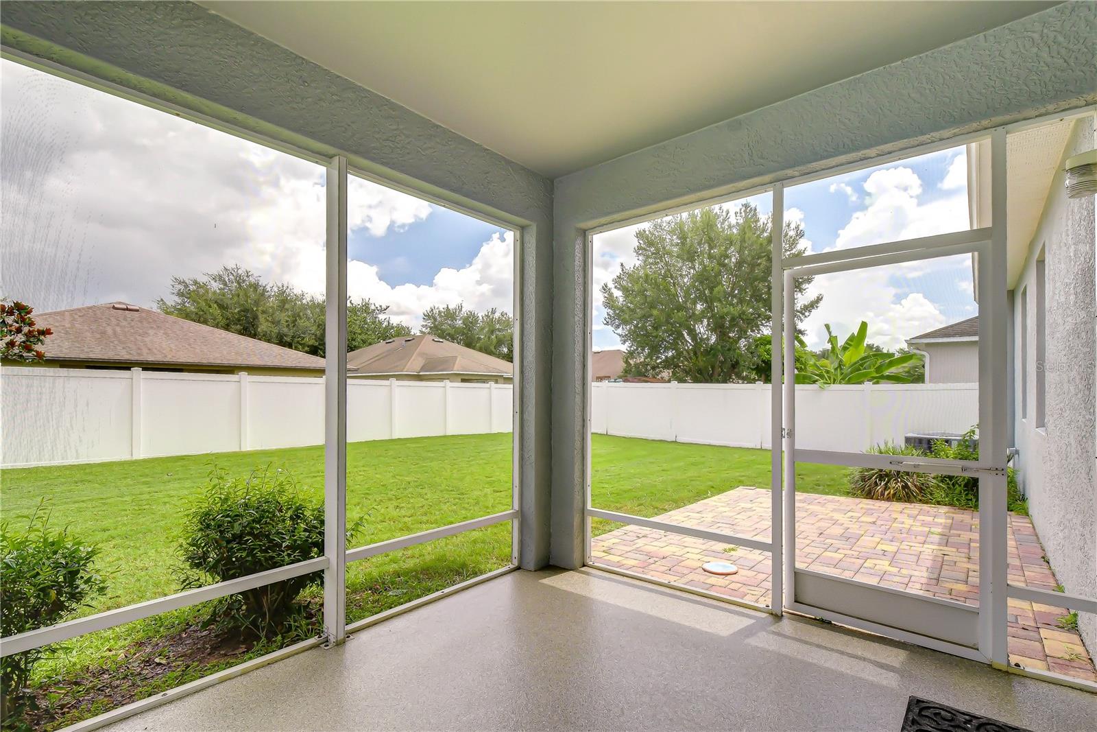 SOUTHERN OAKS GROVE - Residential