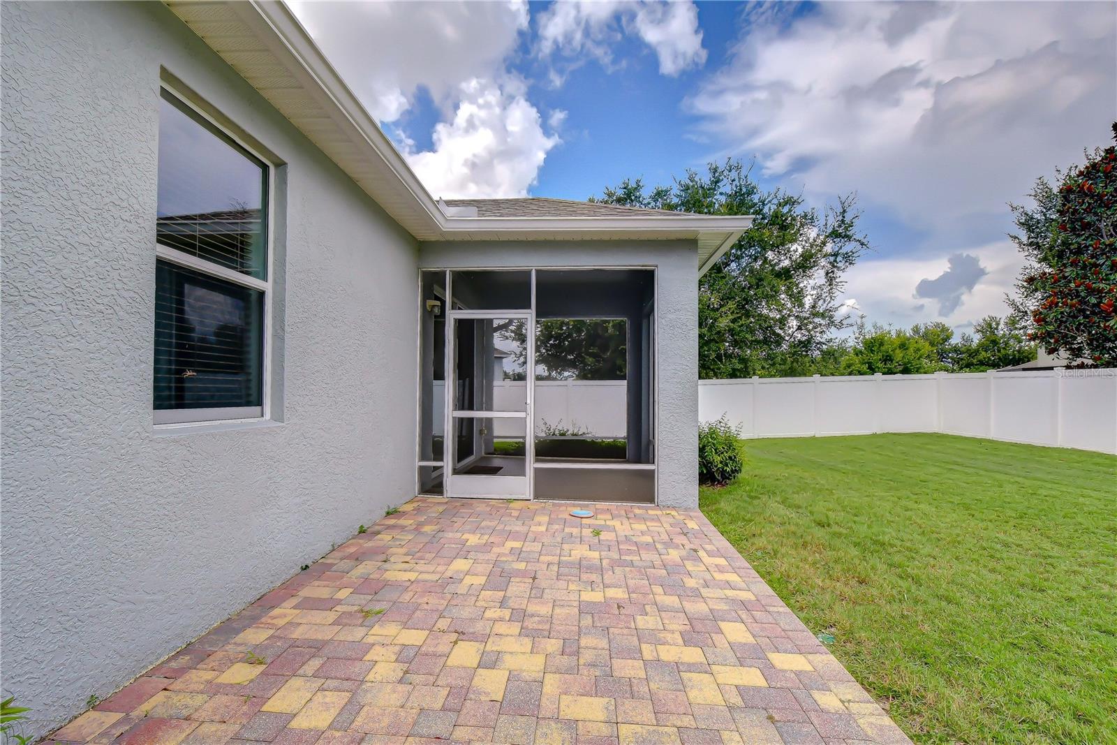 SOUTHERN OAKS GROVE - Residential