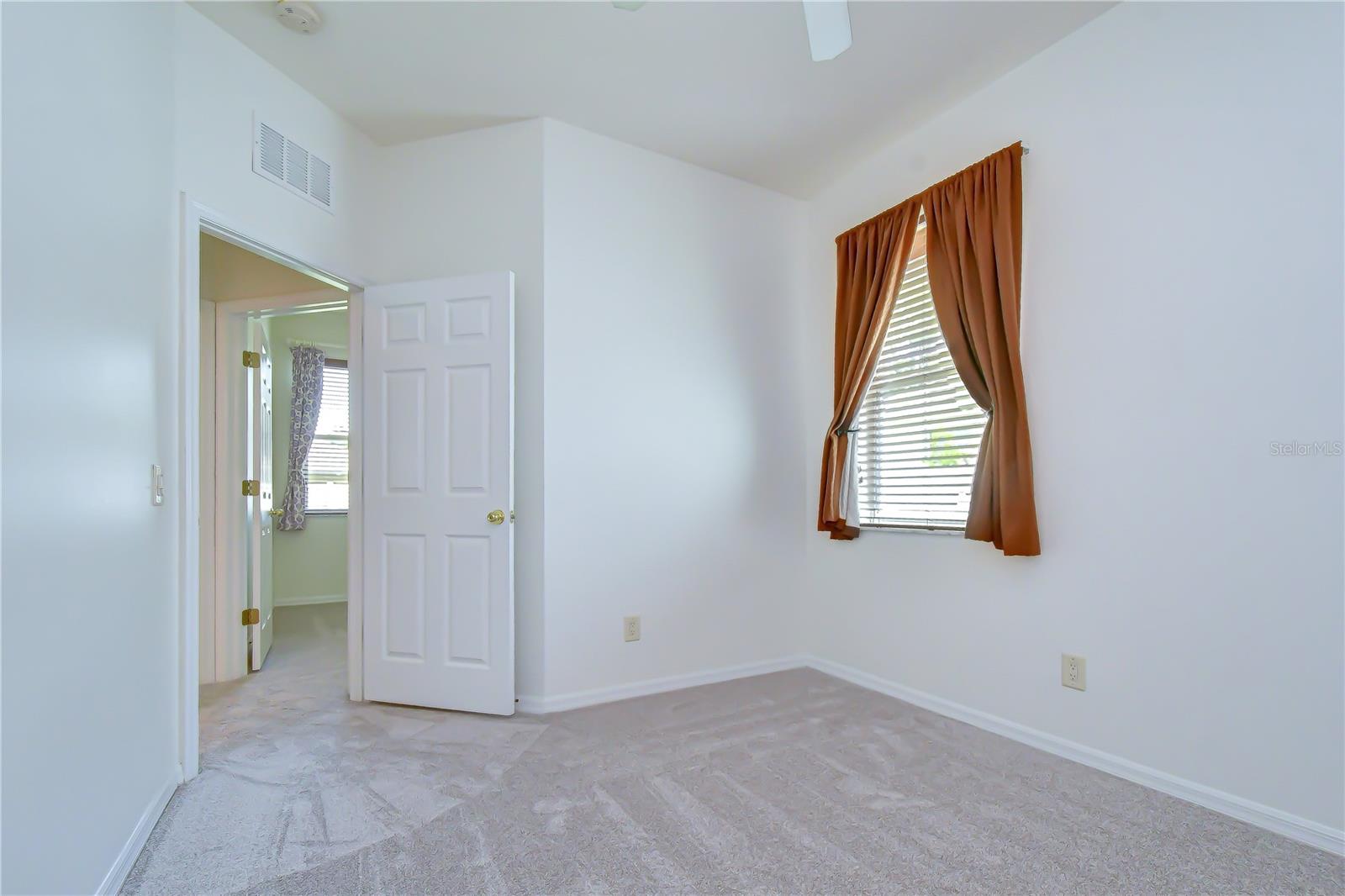 SOUTHERN OAKS GROVE - Residential