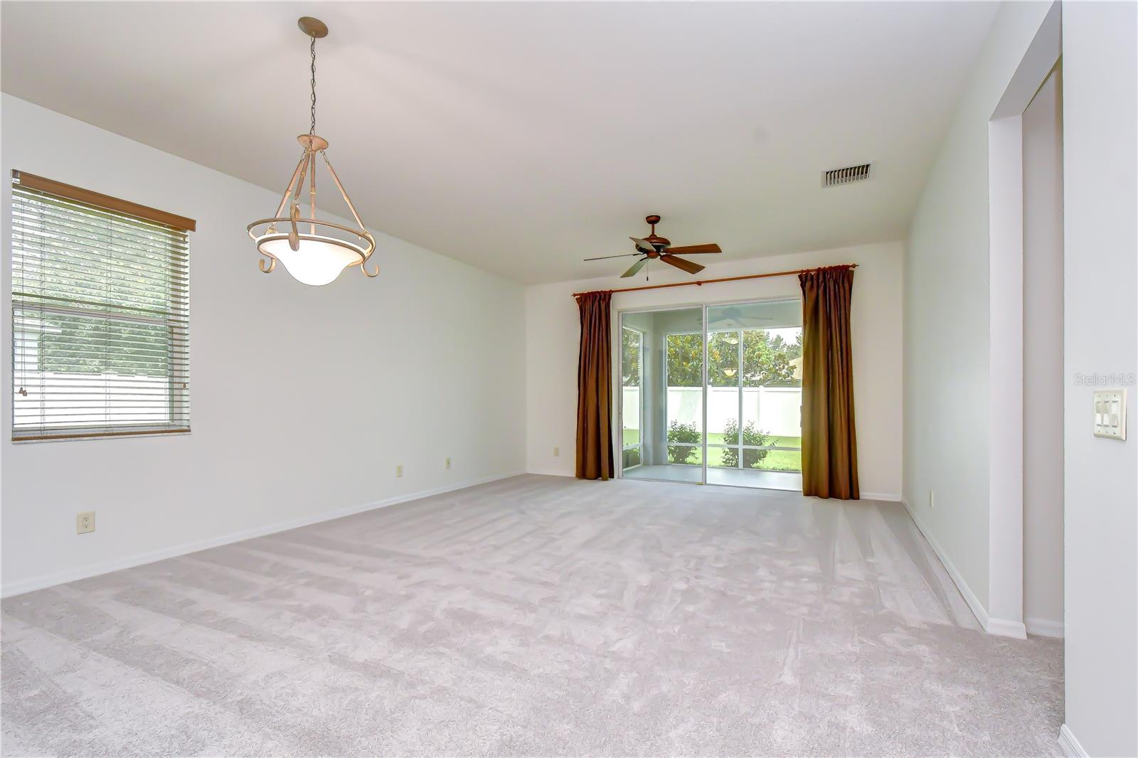 SOUTHERN OAKS GROVE - Residential