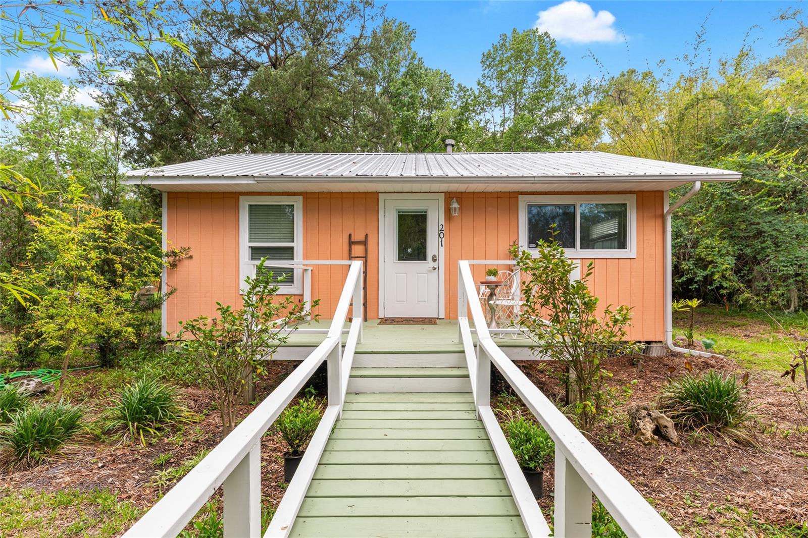 MICANOPY STOUGHTONS ADD - Residential