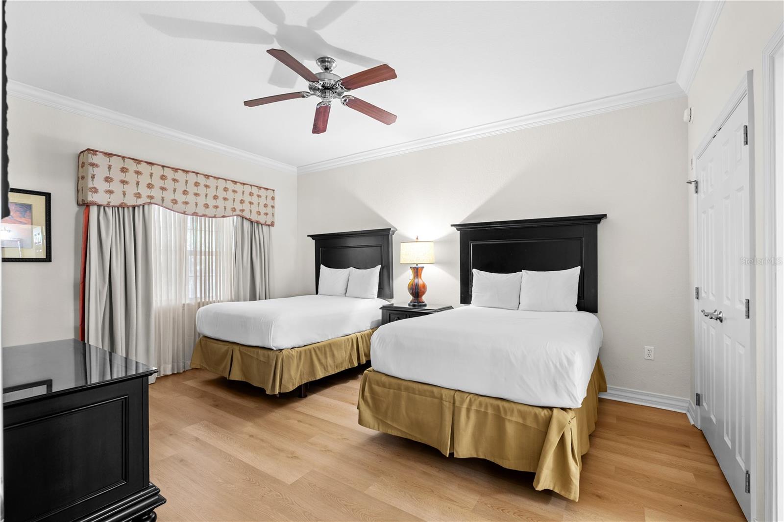 VILLAS AT REUNION SQUARE CONDO PH 5 - Residential
