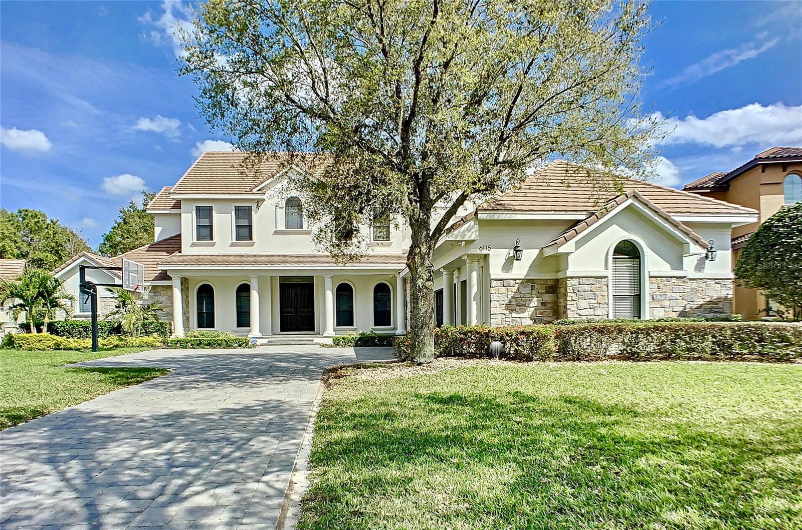 KEENES POINTE - Residential