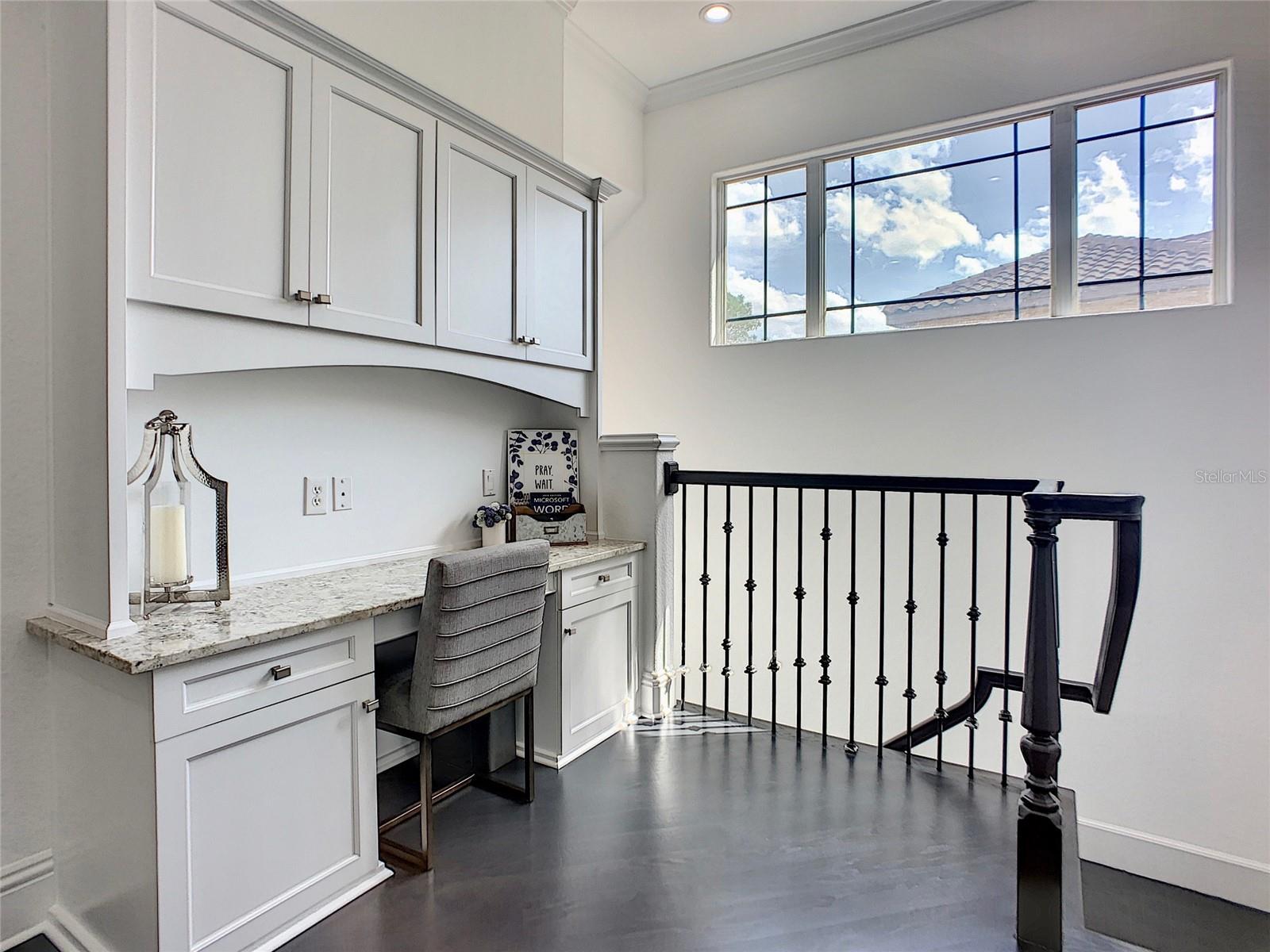 KEENES POINTE - Residential