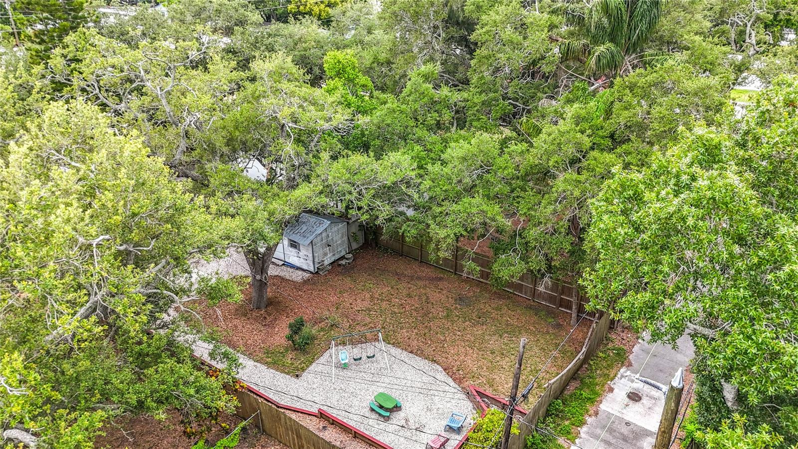 ROOSEVELT GROVES - Residential