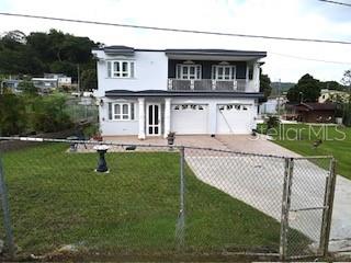ANTON RUIZ - Residential