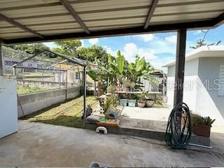 ANTON RUIZ - Residential