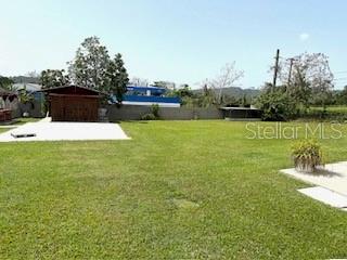 ANTON RUIZ - Residential