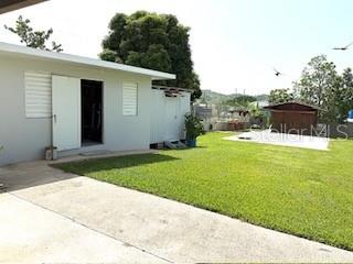 ANTON RUIZ - Residential