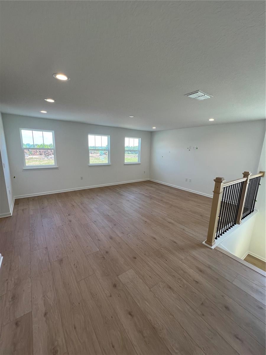 BRONSON PEAK - Residential