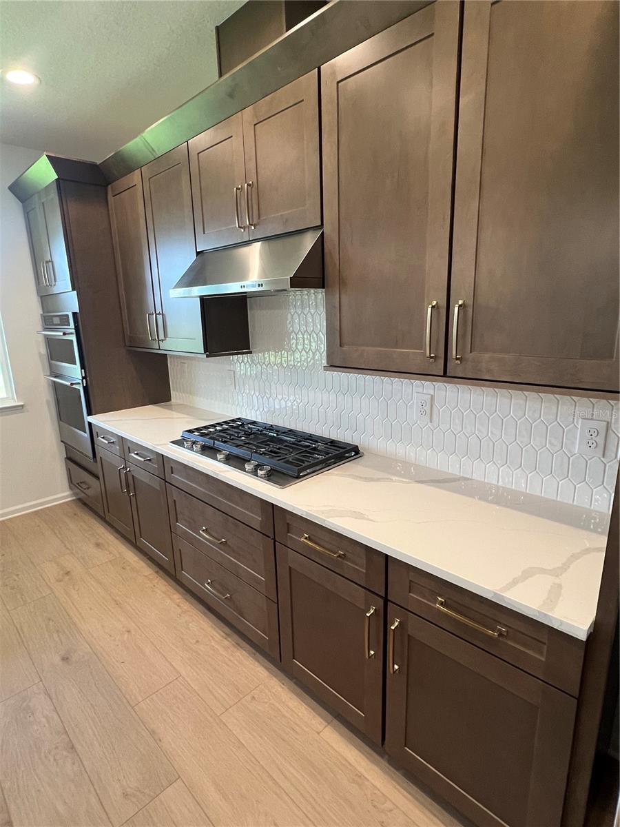 BRONSON PEAK - Residential