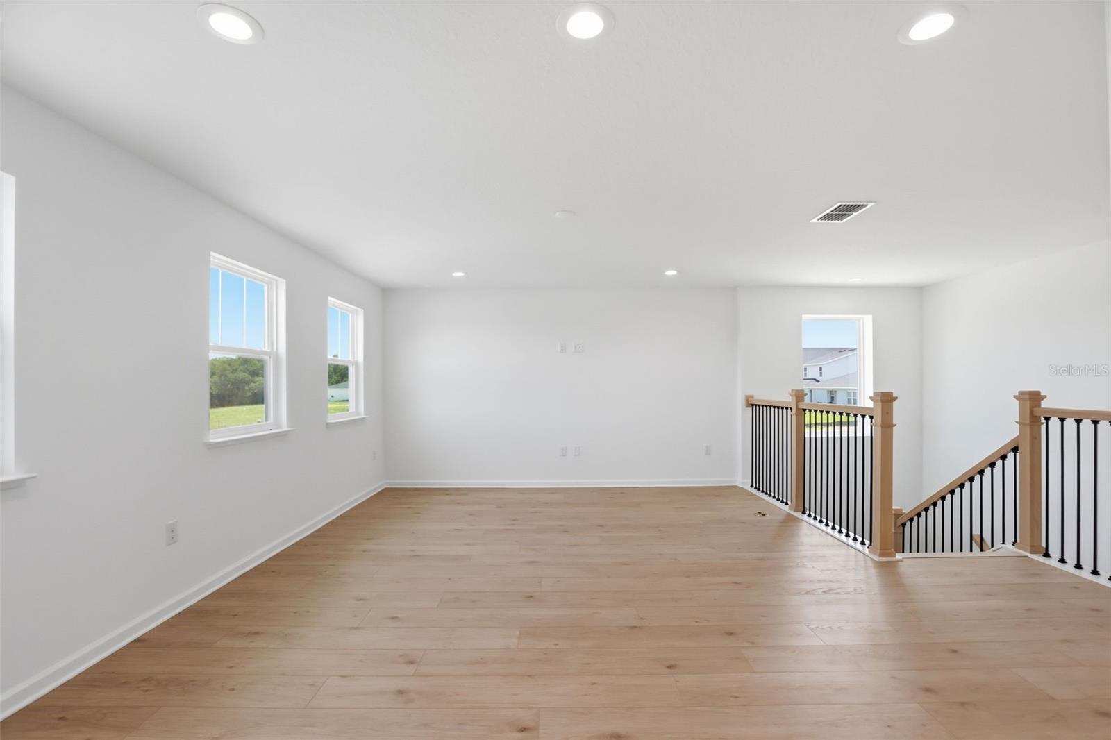 BRONSON PEAK - Residential