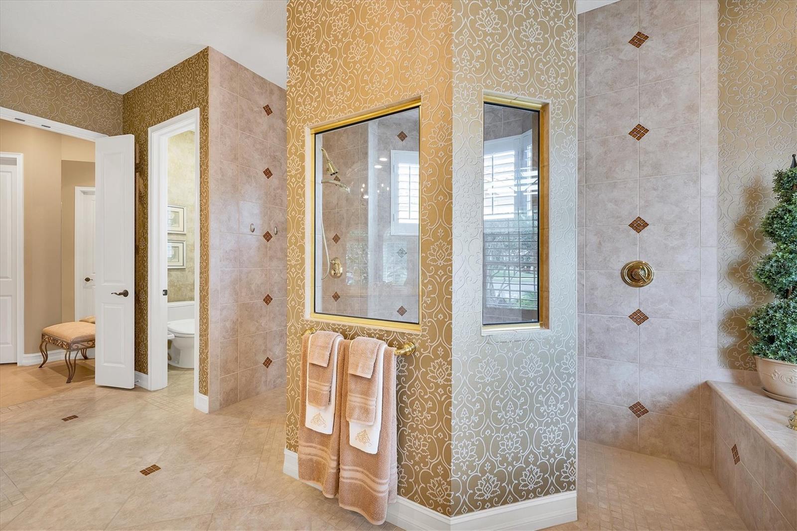 LAKEWOOD RANCH COUNTRY CLUB - Residential