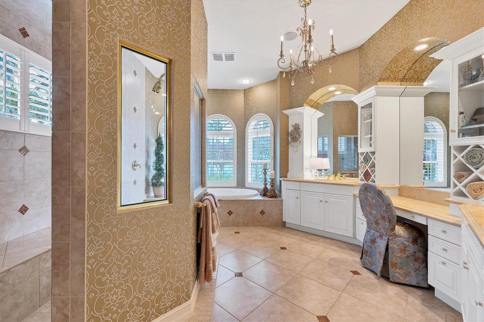 LAKEWOOD RANCH COUNTRY CLUB - Residential