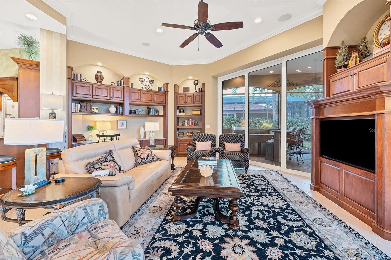 LAKEWOOD RANCH COUNTRY CLUB - Residential