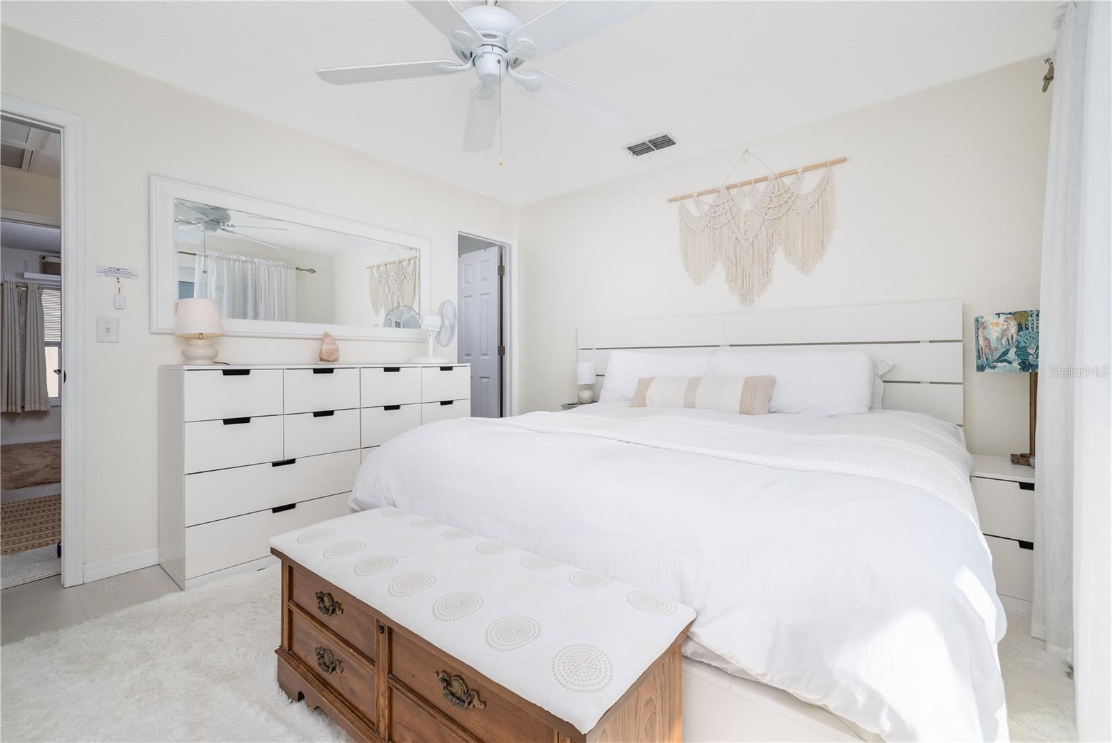 THE LIGHTHOUSE DUNES OF OAKRIDGE VILLAGE - Residential