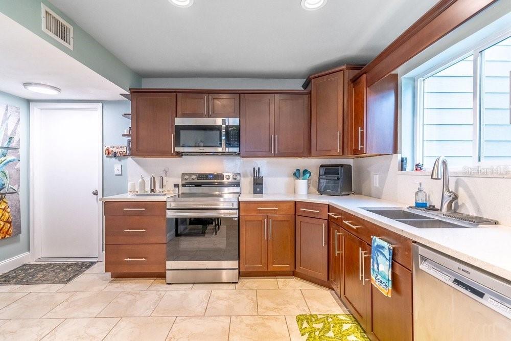 BAY LAGOON UNIT 1 - Residential