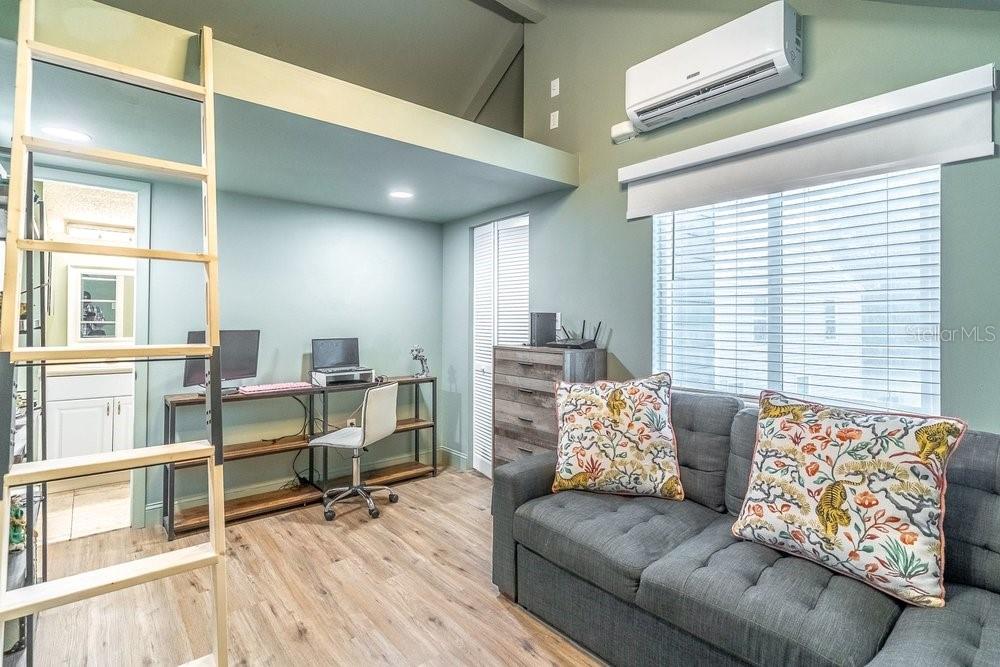 BAY LAGOON UNIT 1 - Residential