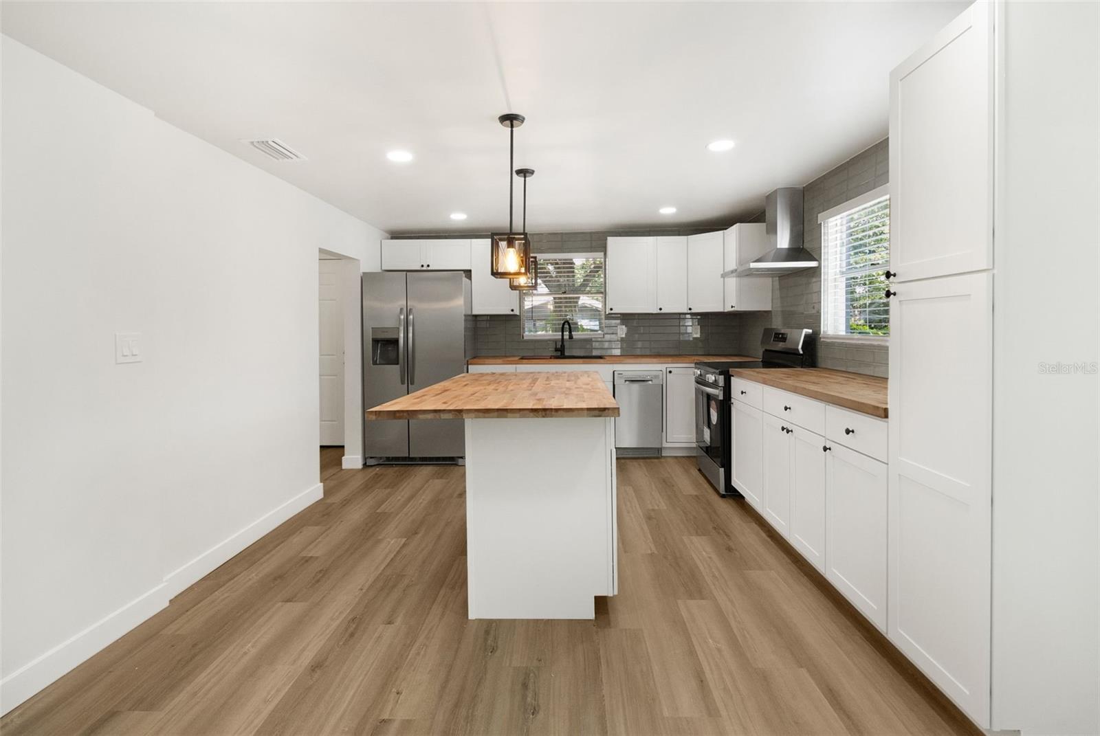 BOUTON & SKINNERS ADD - Residential Lease