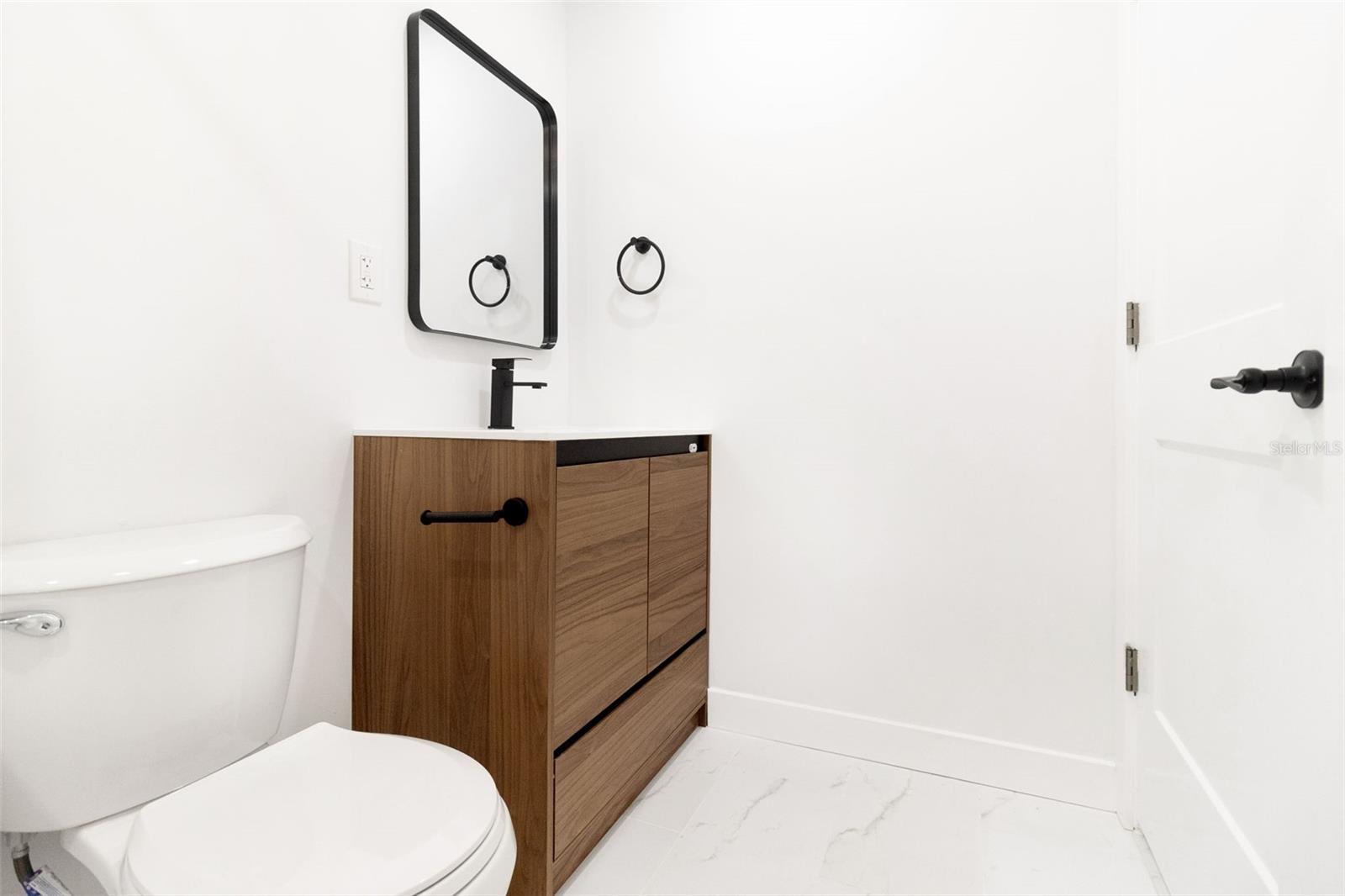 BOUTON & SKINNERS ADD - Residential Lease