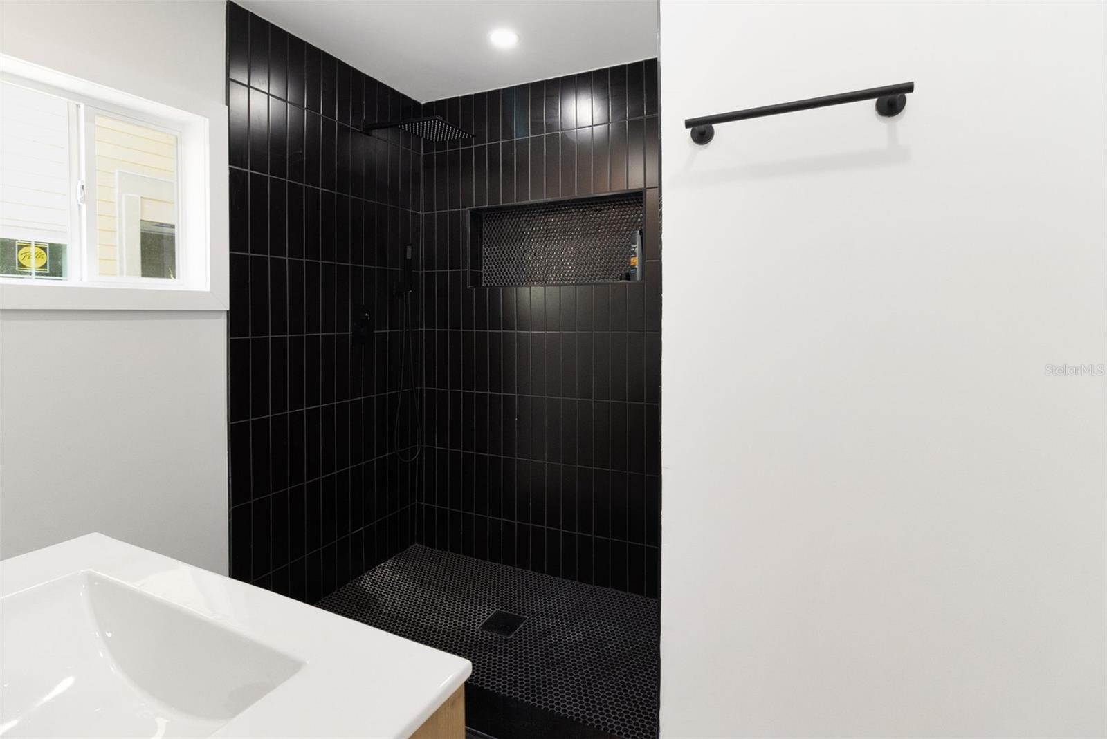 BOUTON & SKINNERS ADD - Residential Lease