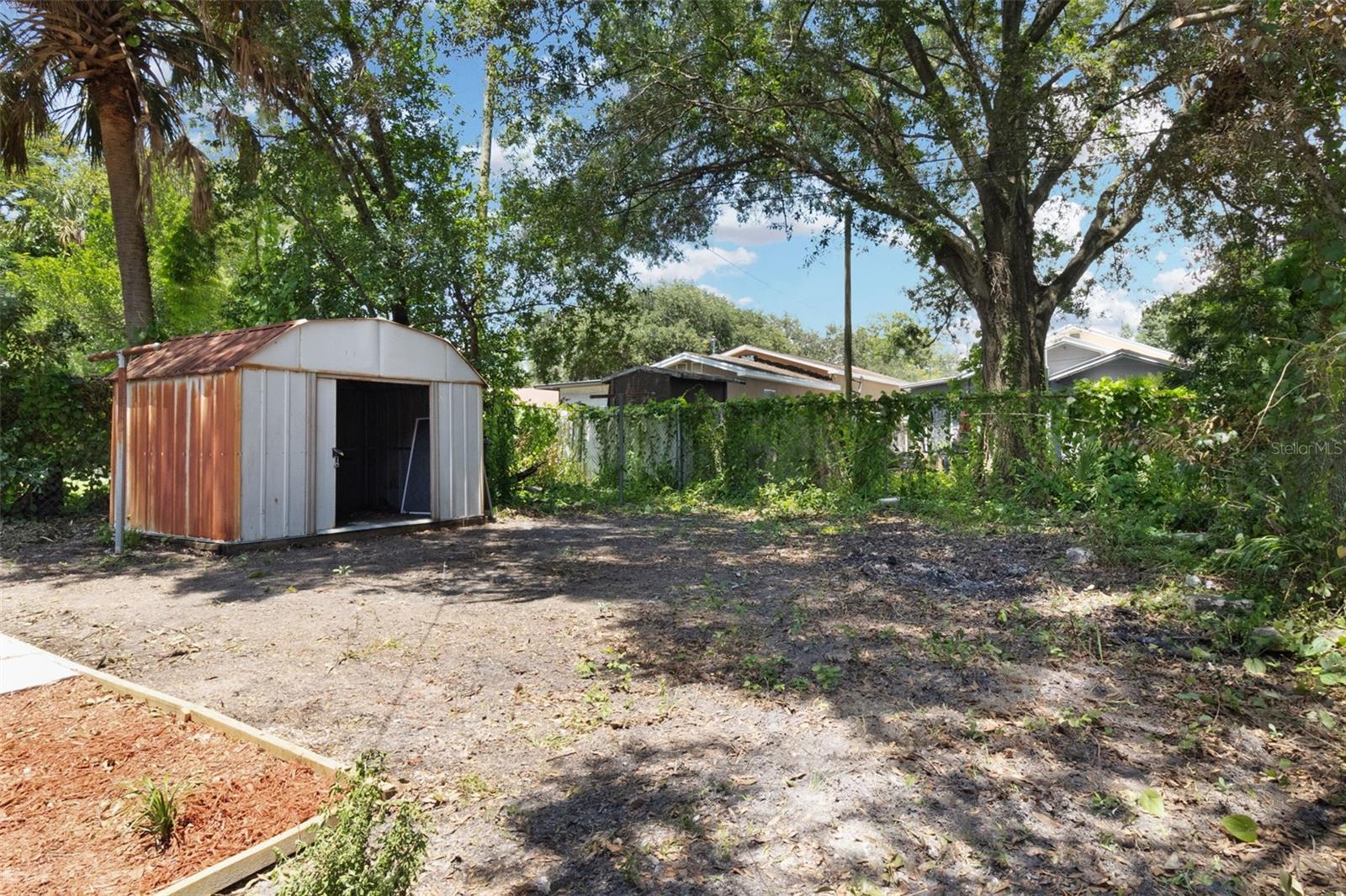 BOUTON & SKINNERS ADD - Residential Lease