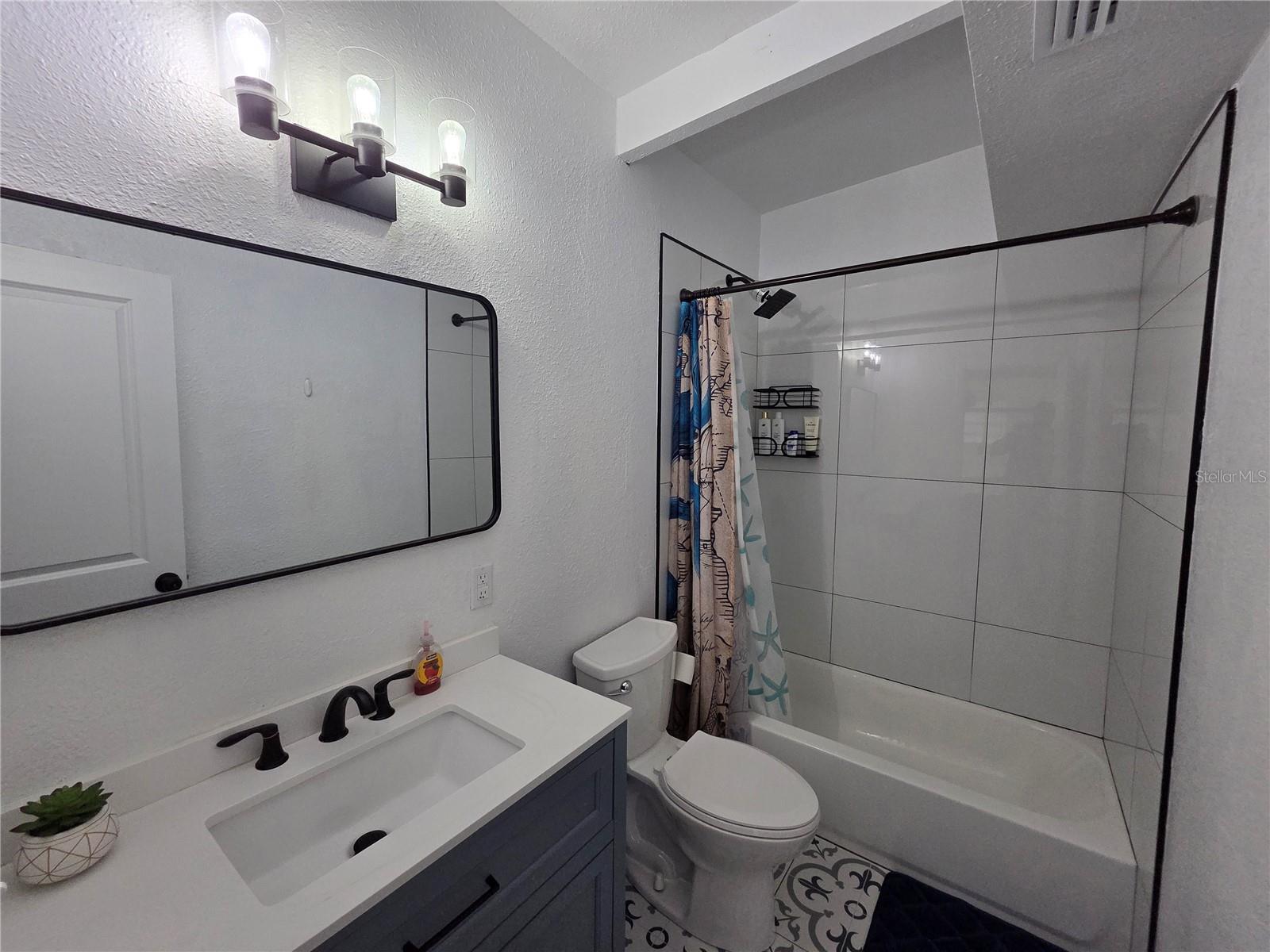 CLAIR MEL CITY UNIT 31 - Residential
