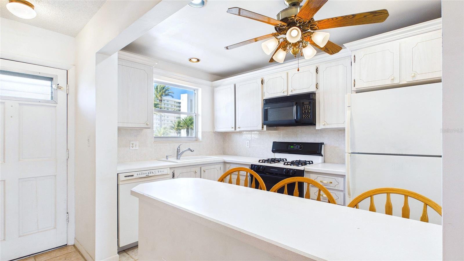 TOWN SHORES OF GULFPORT - Residential