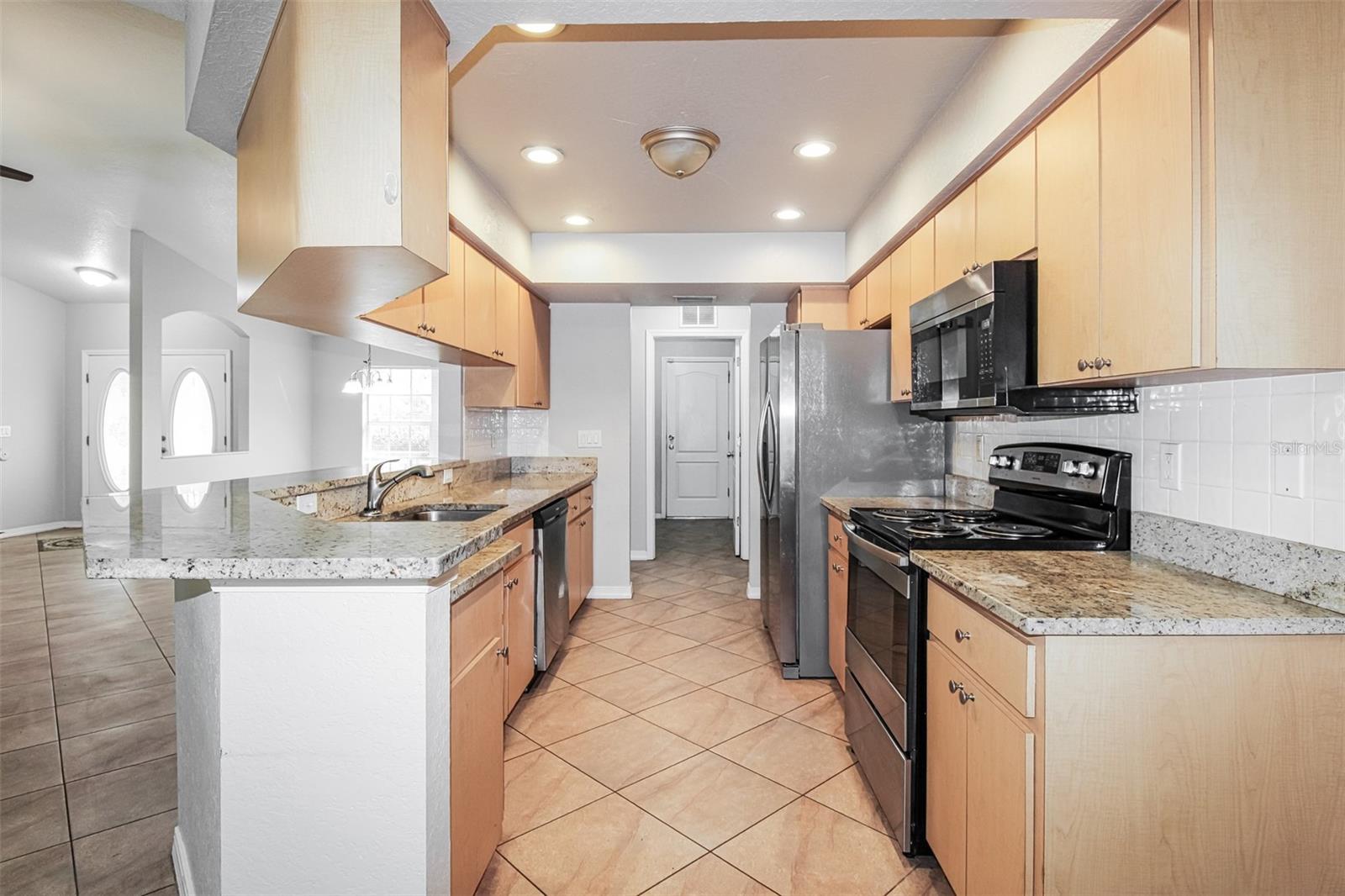 SPRING HILL - Residential