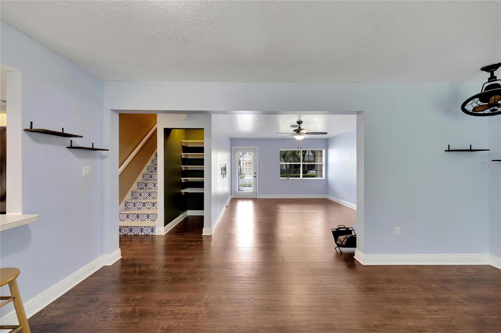 PINE GROVE CONDO AT BLOO - Residential