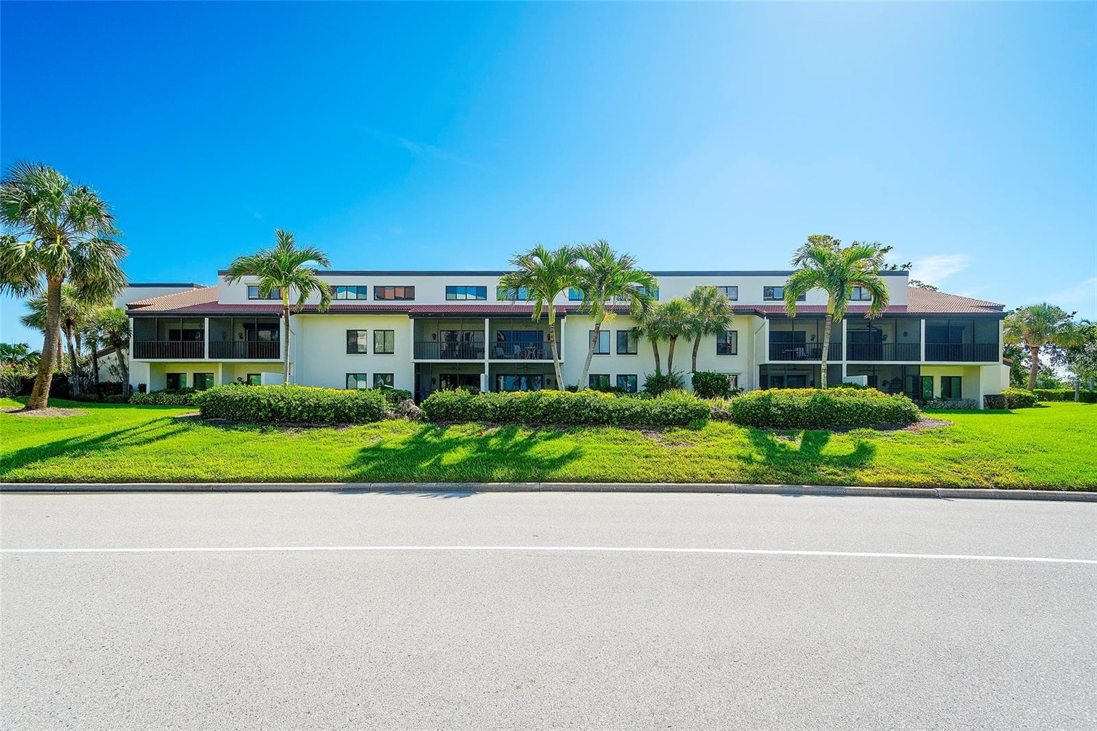 SEAPLACE - Residential