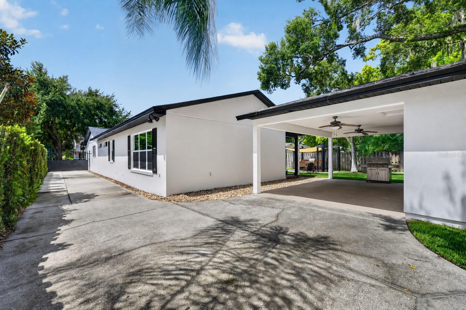 LAKE KNOWLES TERRACE 2ND ADD - Residential