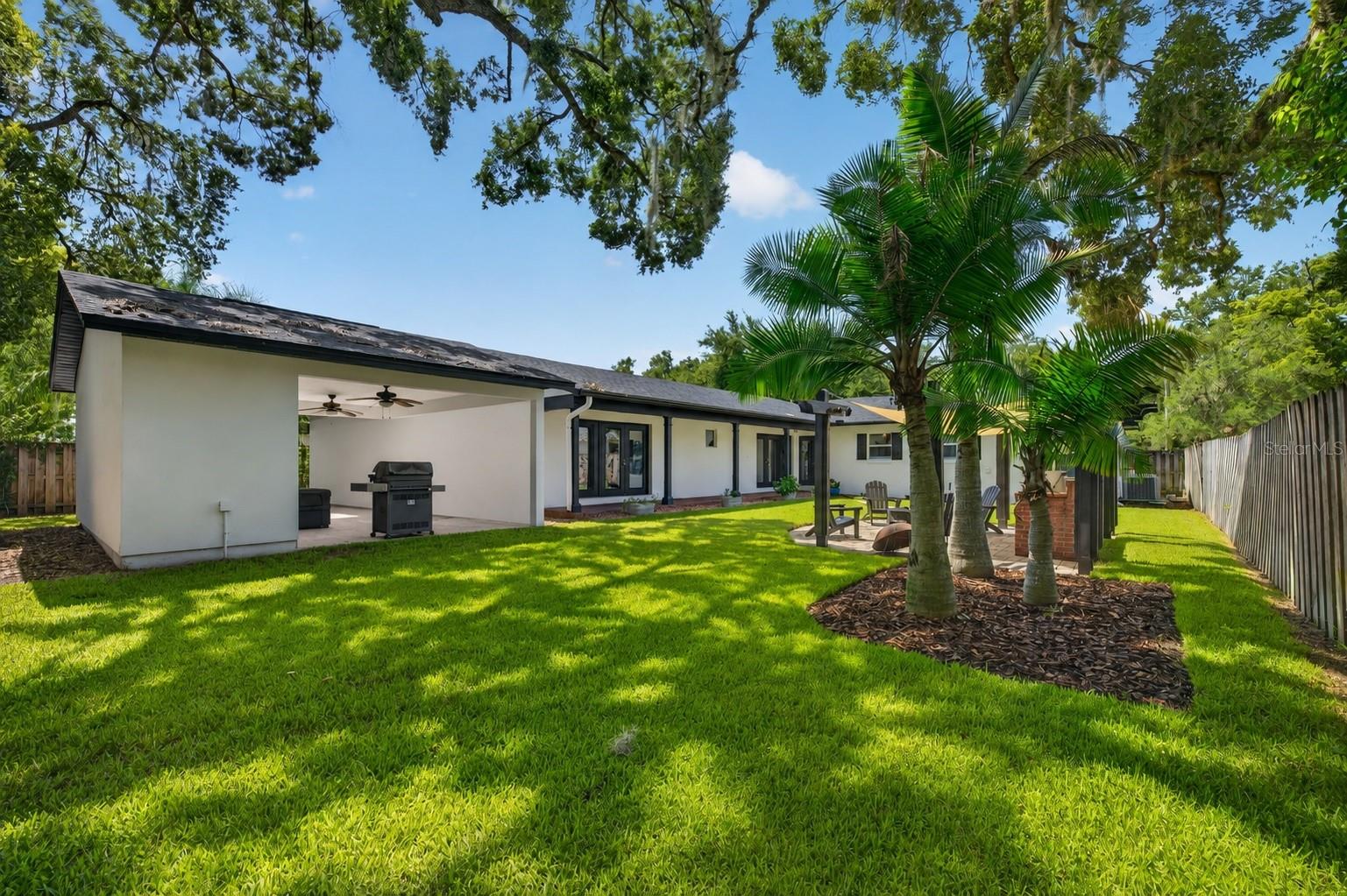 LAKE KNOWLES TERRACE 2ND ADD - Residential