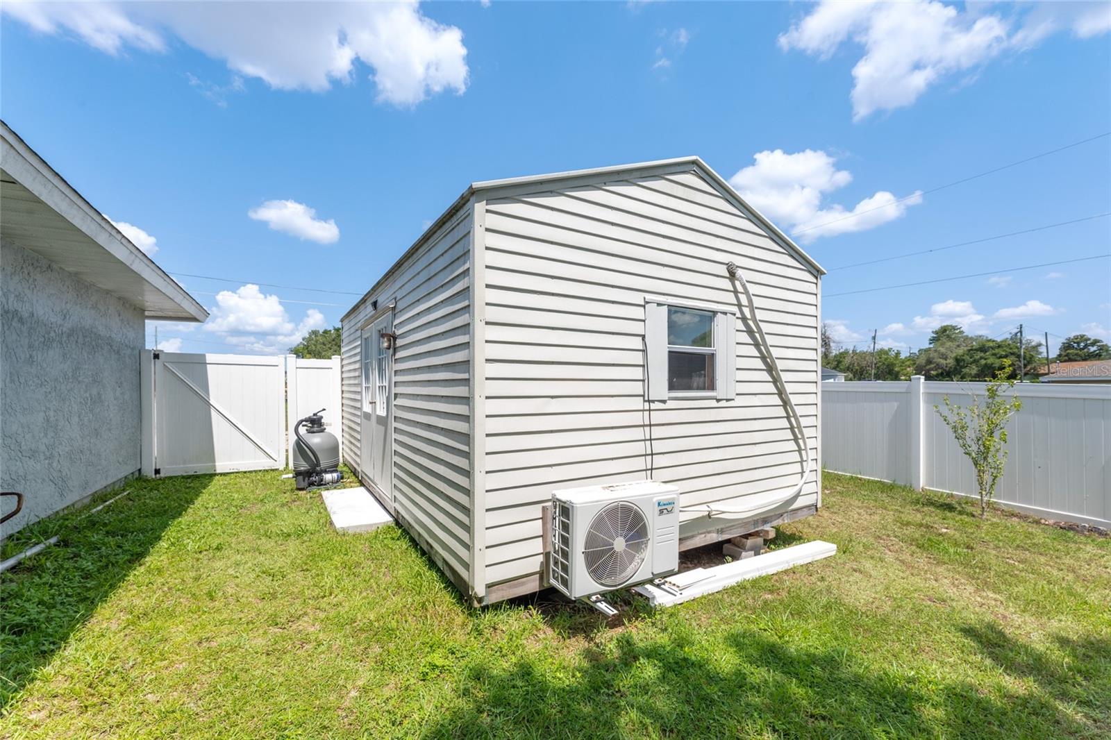 SILVER SPGS SHORES UN 12 - Residential