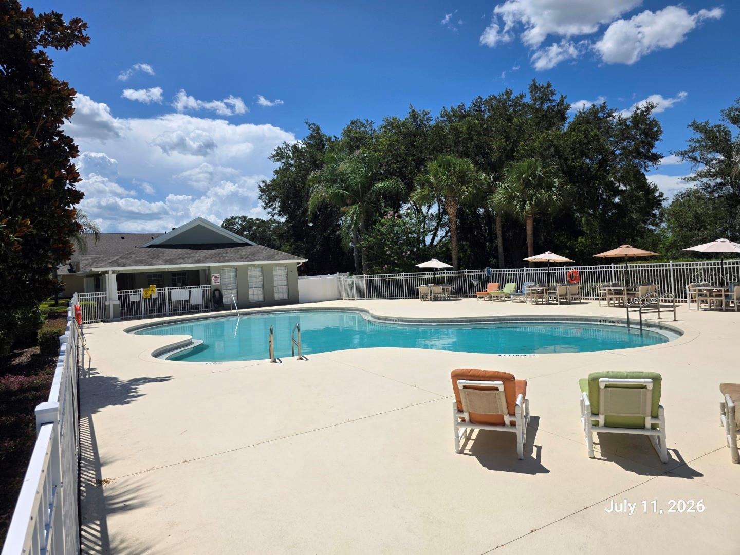 GLENBROOK PH II SUB - Residential