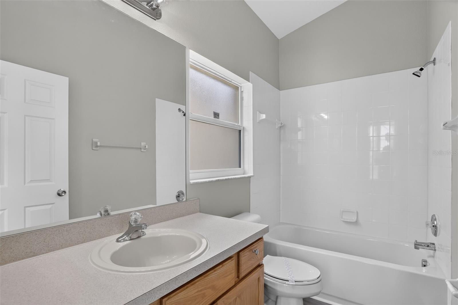 GLENBROOK PH II SUB - Residential