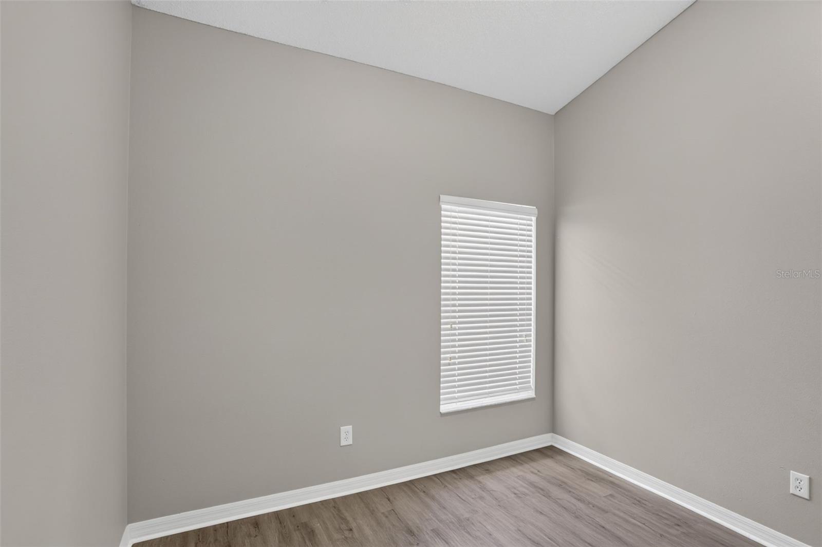 GLENBROOK PH II SUB - Residential