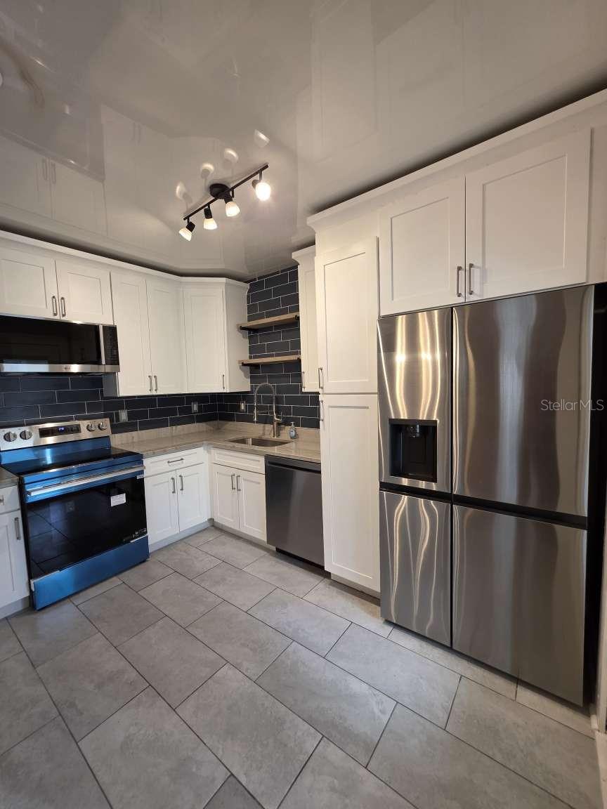 GROVE HEIGHTS REV - Residential