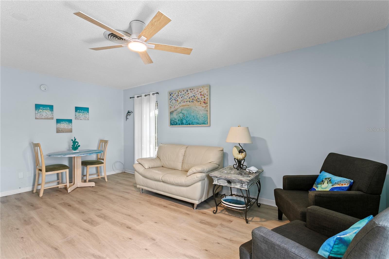 MAGNOLIA SQUARE CONDO INC - Residential