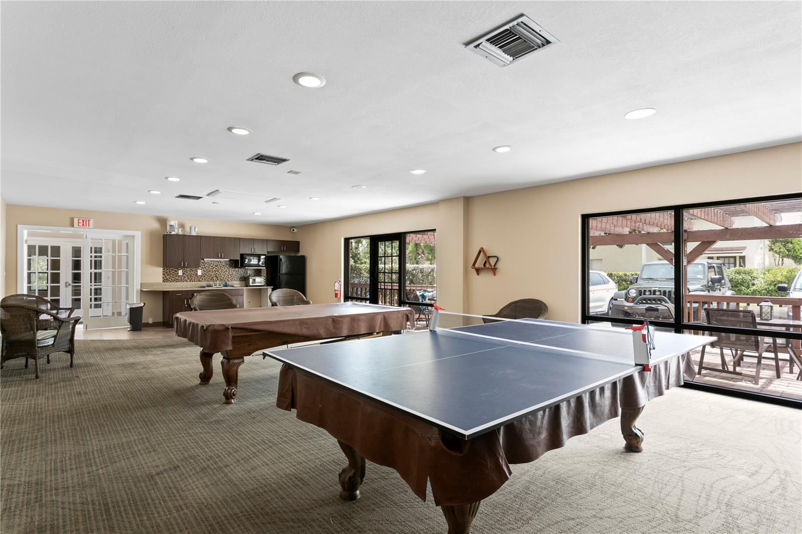 MAGNOLIA SQUARE CONDO INC - Residential