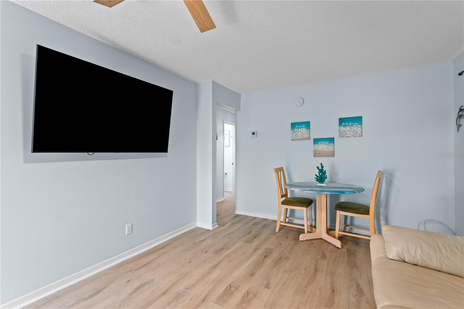 MAGNOLIA SQUARE CONDO INC - Residential
