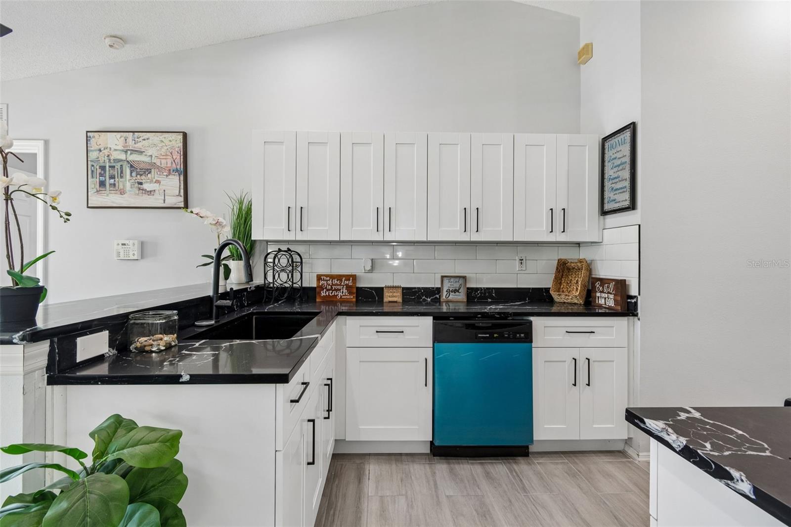 GATES CREEK - Residential
