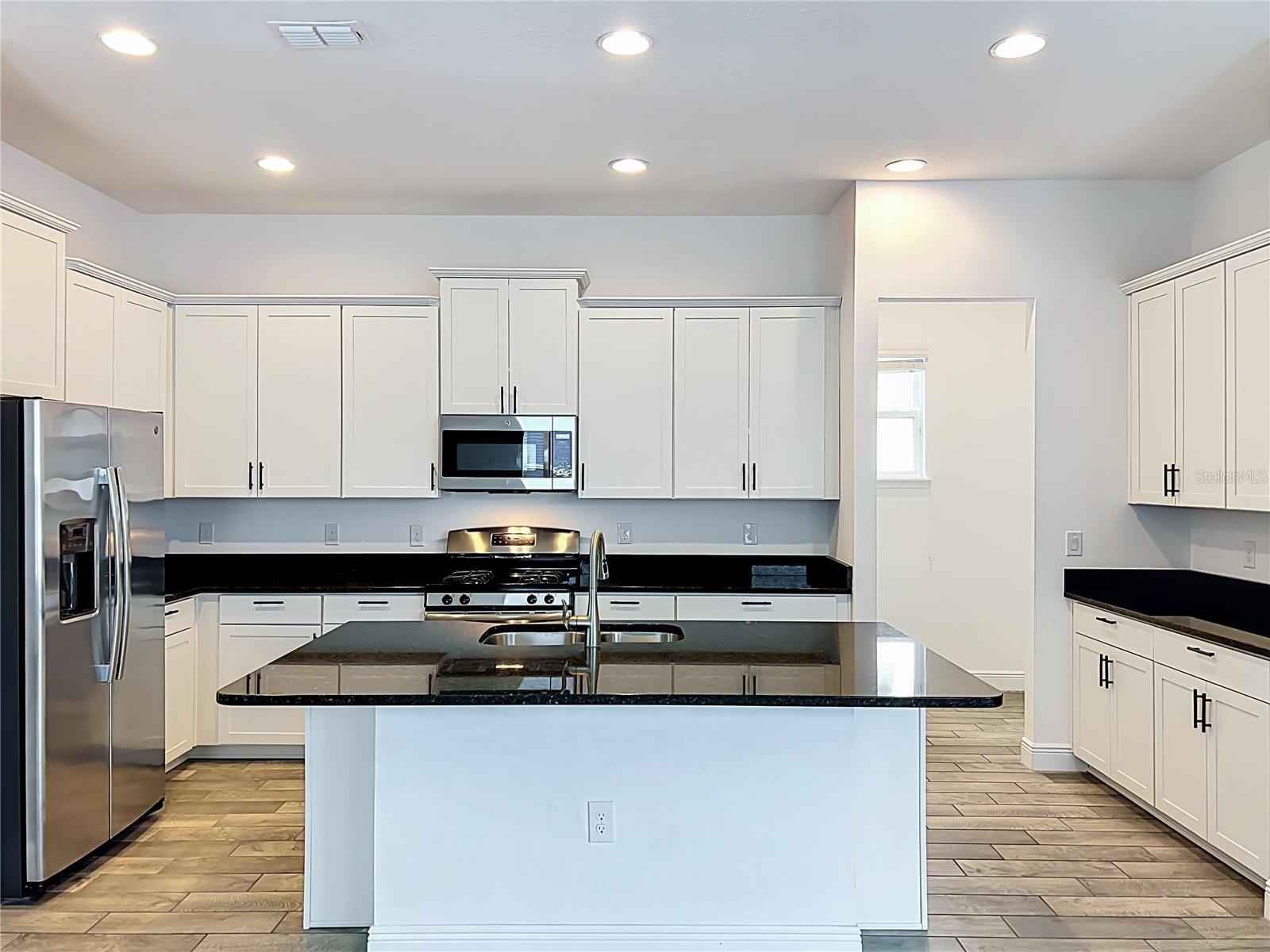 HIGHLANDS/SUMMERLAKE GRVS PH 2 - Residential