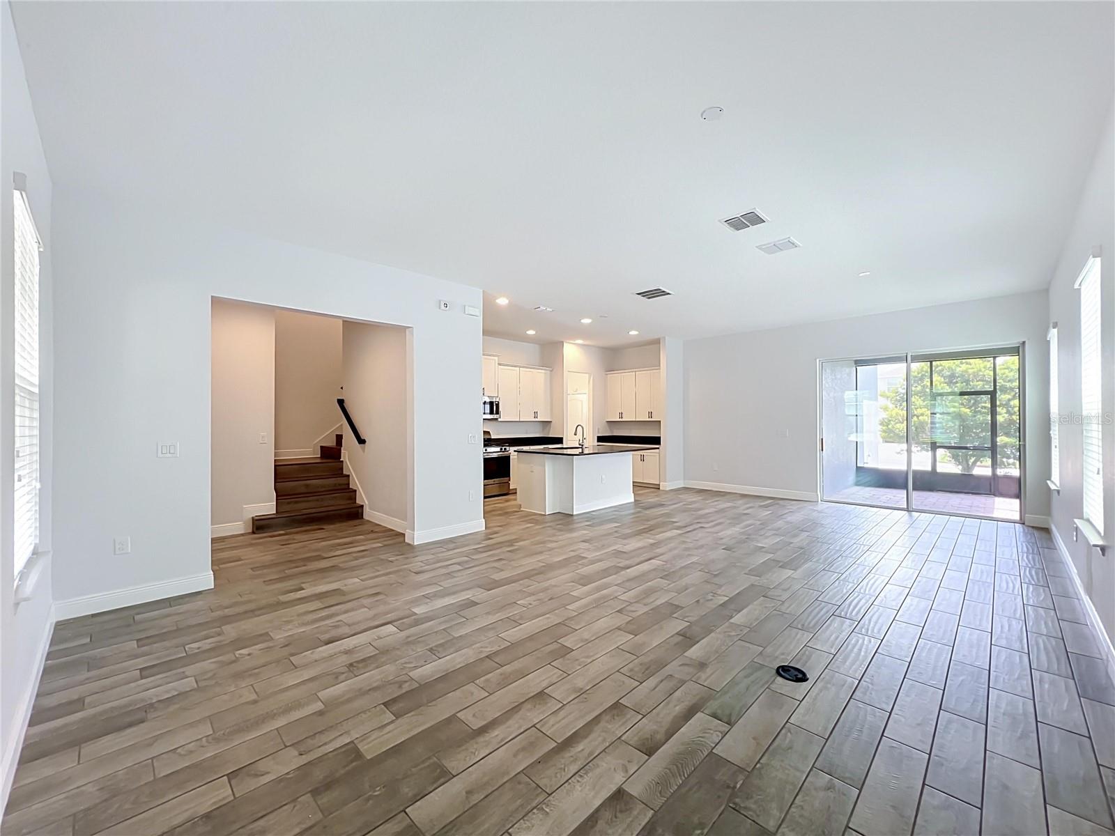 HIGHLANDS/SUMMERLAKE GRVS PH 2 - Residential