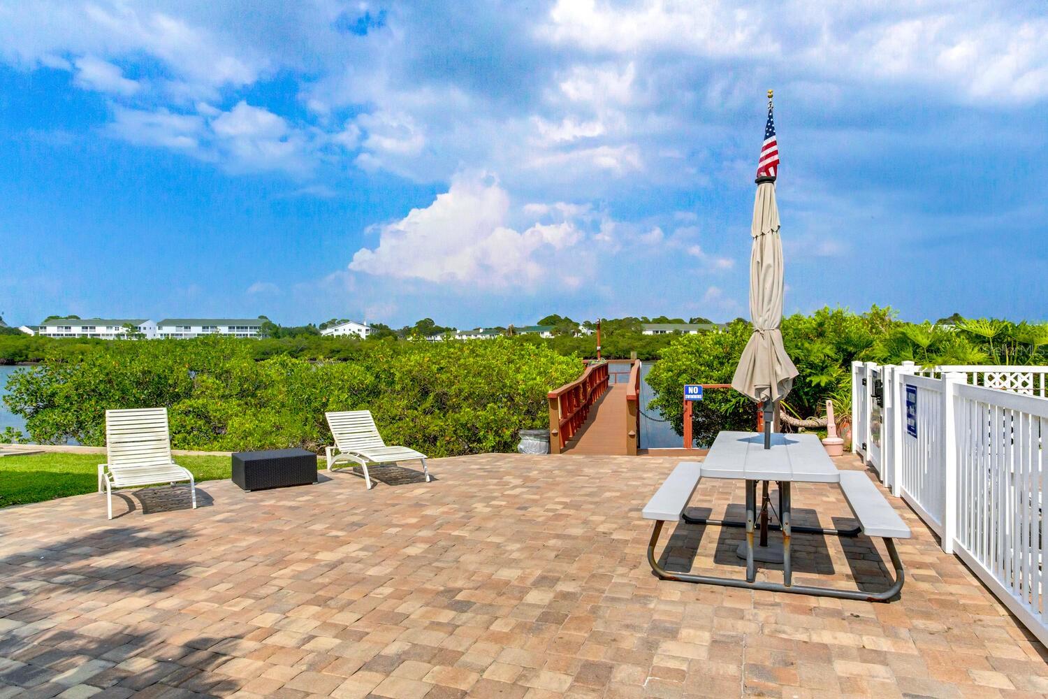 SEA SHELL OF INDIAN SHORES - Residential